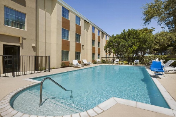 Country Inn & Suites by Radisson, San Antonio Medical Center, TX image 17